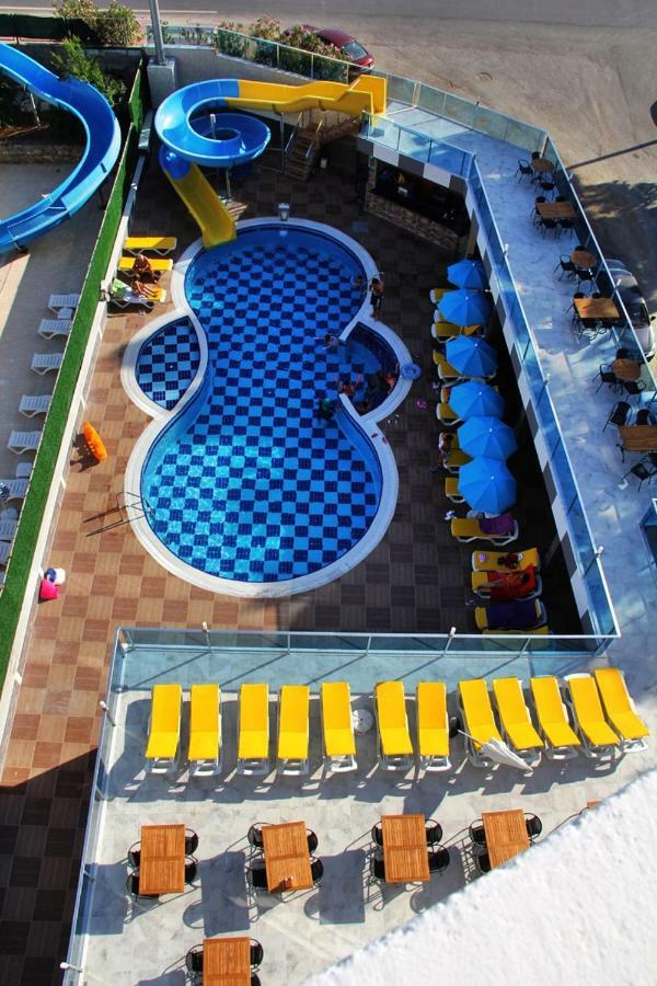 Vella Beach Hotel Tosmur エクステリア 写真