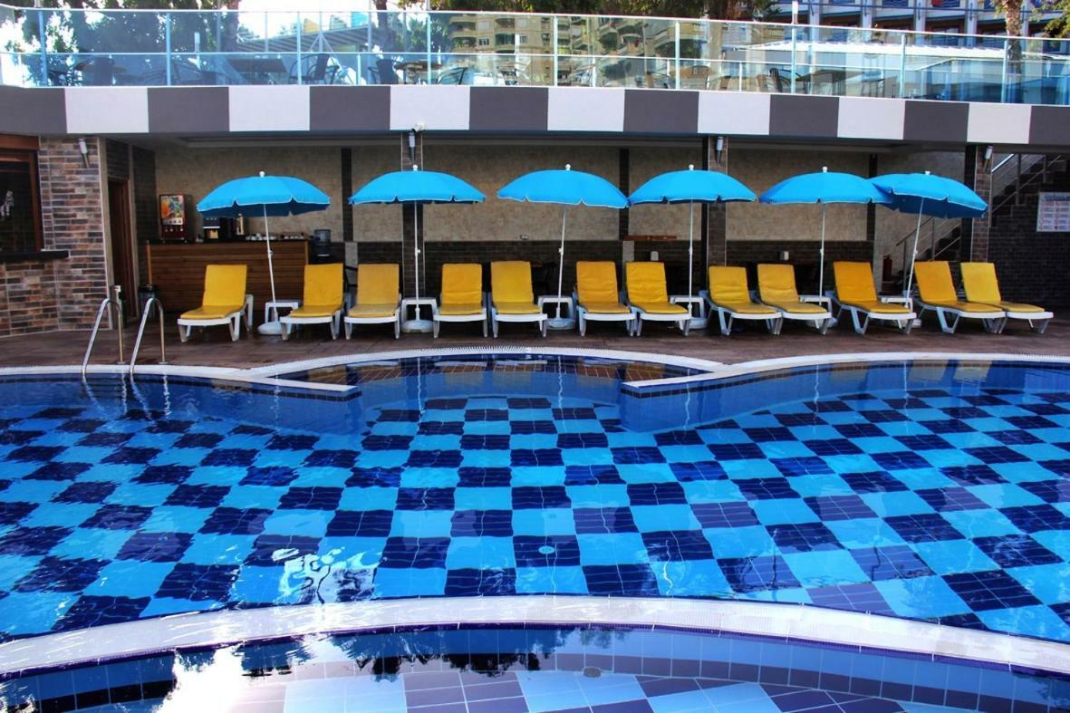 Vella Beach Hotel Tosmur エクステリア 写真