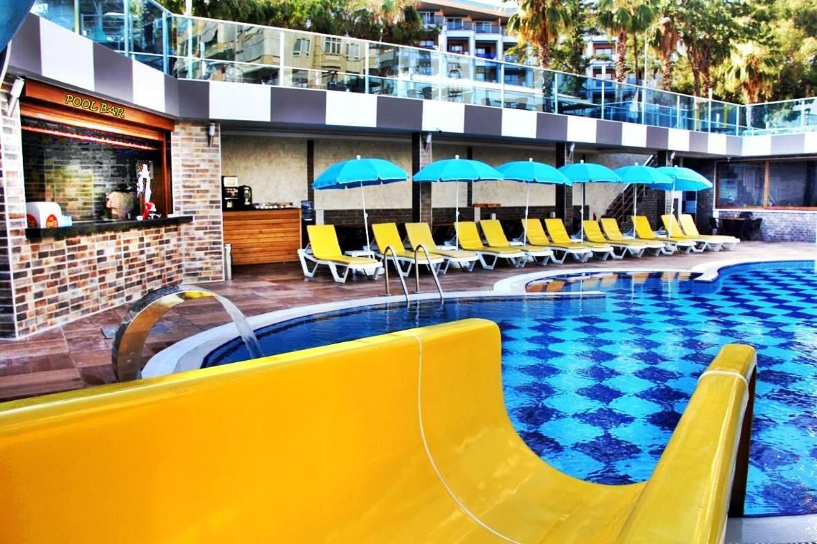 Vella Beach Hotel Tosmur エクステリア 写真